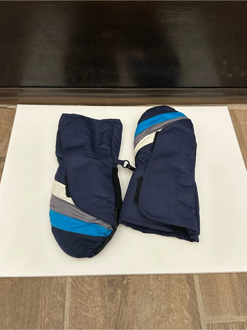Target Navy Winter Mittens with Blue, Gray & White Stripes Size 2-5T